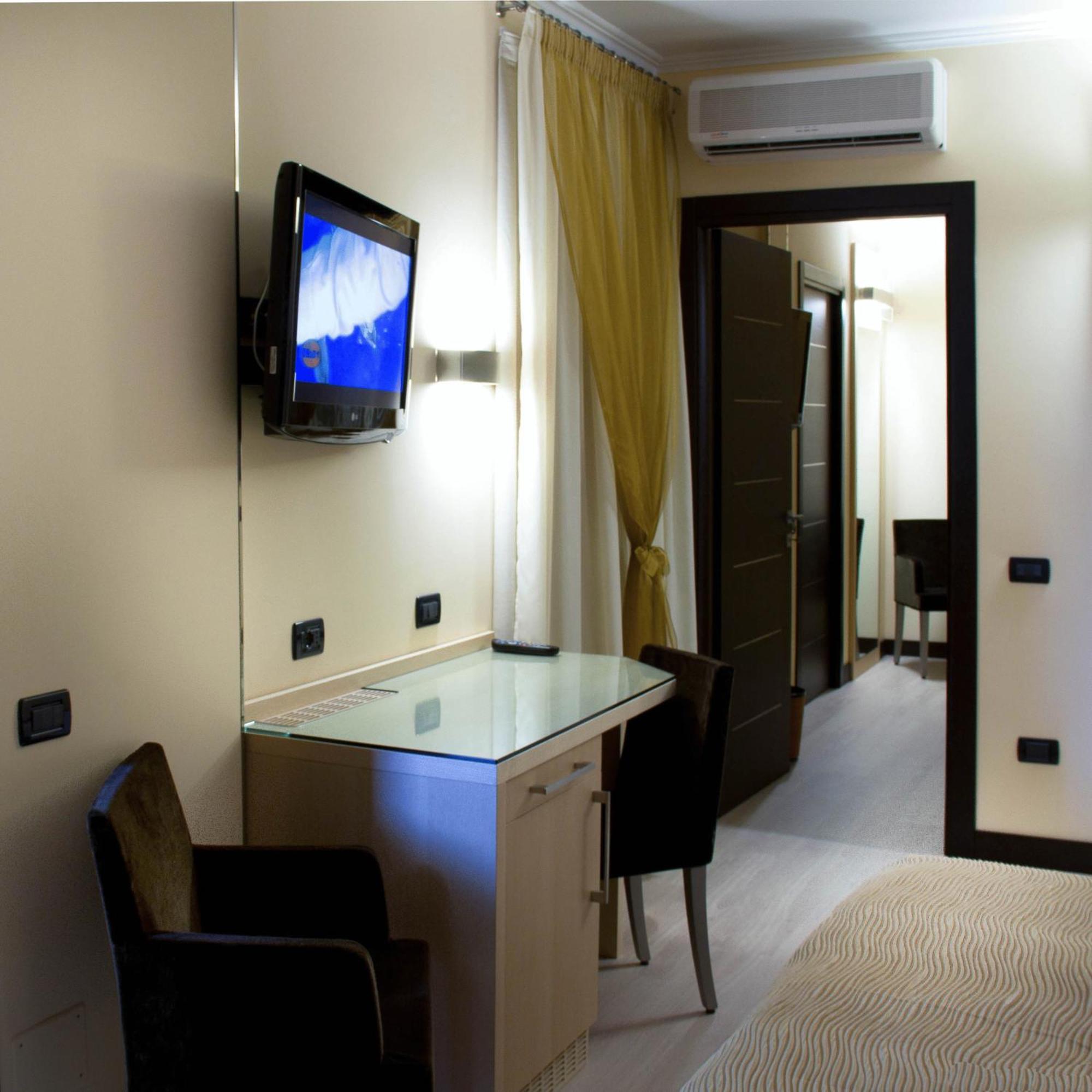 Hotel Imperial ซัน เบเนเดตโต เดล ตรอนโต ภายนอก รูปภาพ