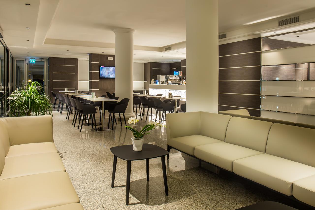 Hotel Imperial ซัน เบเนเดตโต เดล ตรอนโต ภายนอก รูปภาพ